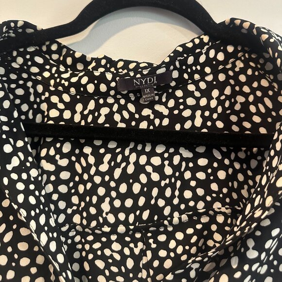 NYDJ Women's Blouse - Picture 4 of 5